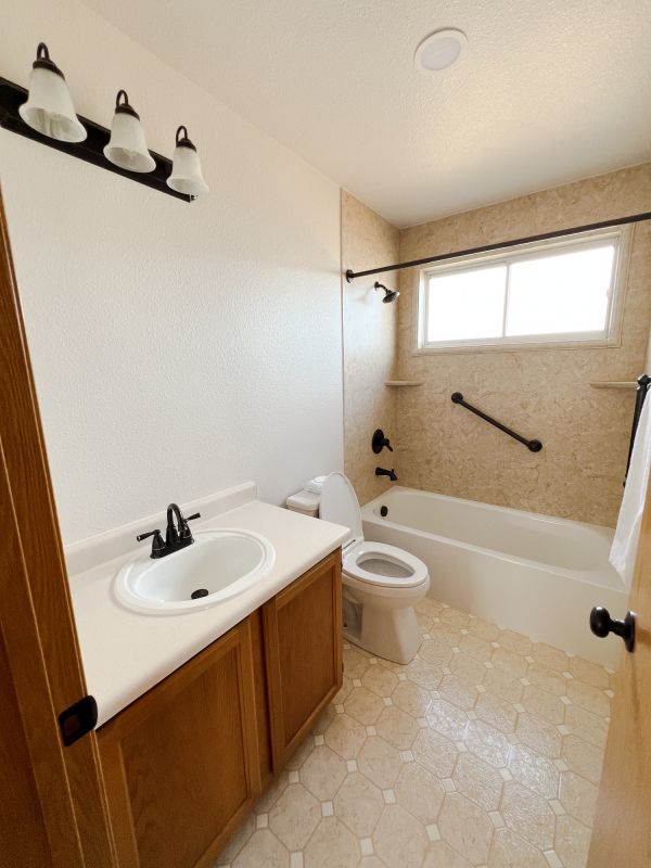 Top Bathroom Remodeling Companies in Ruskin, FL